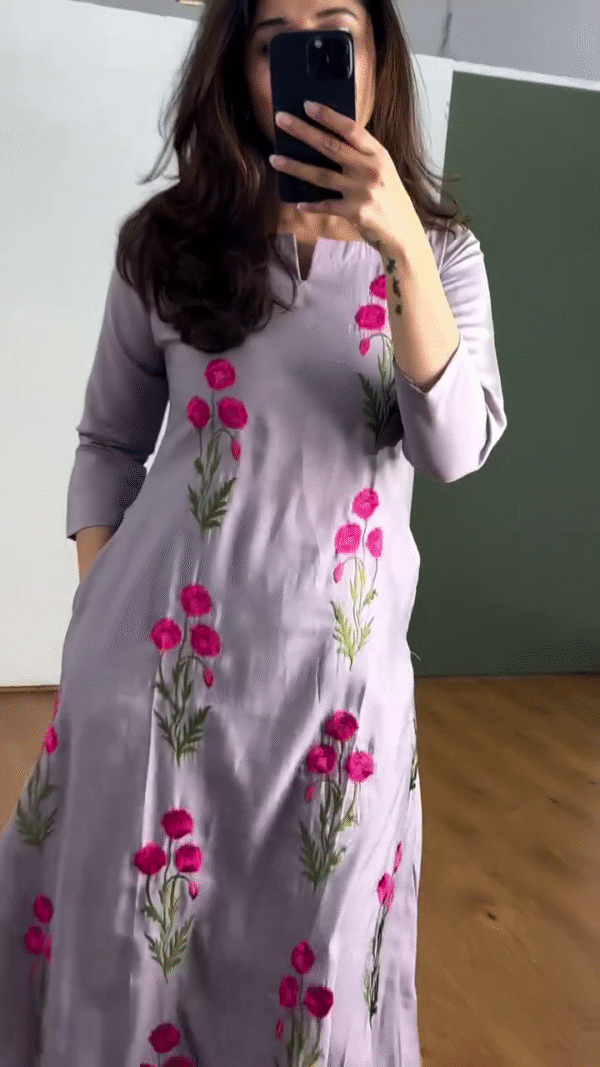 Floral Charm Embroidered Kurta – Grace in Bloom 🌸 - Image 4